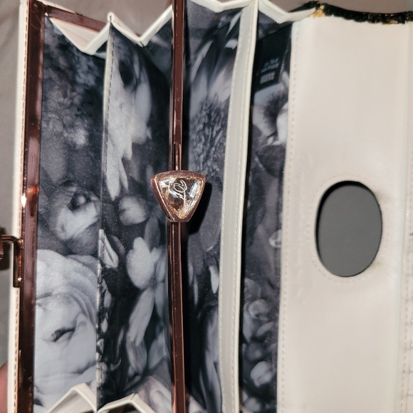 Ted Baker Women's Wristlet - Picture 2 of 7